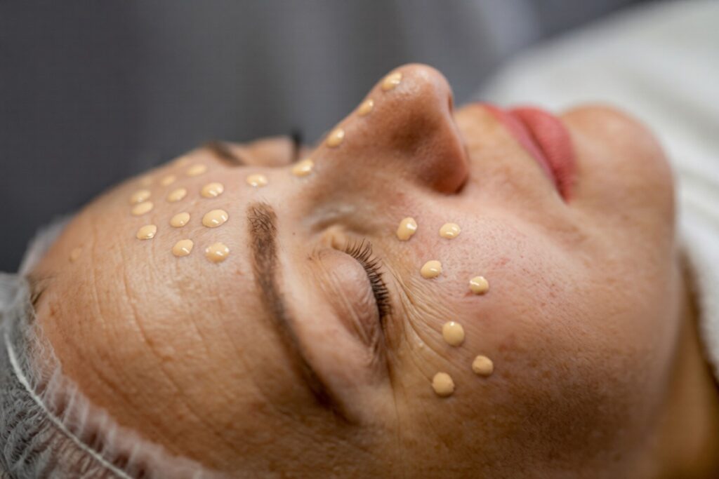 BB Glow Facial